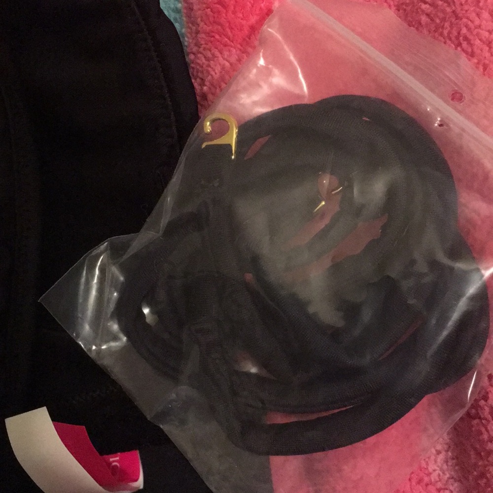 Victoria Secret Bikini Top - Picture 3 of 3